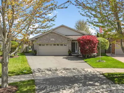 7090 Julie Drive, Niagara Falls, On L2h 3l4