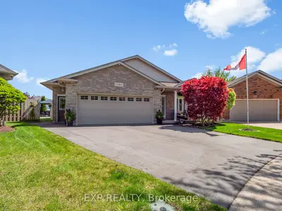 7090 Julie Drive, Niagara Falls, On L2h 3l4
