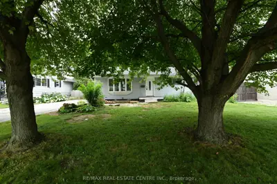 15 Miller Drive, Hamilton, On L9g 2h9