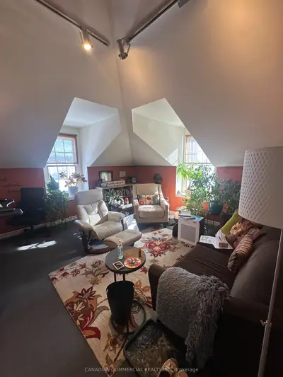 186 Albert Street, London East, On N6a 1m1