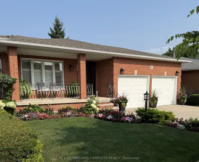 32 Highbury Drive, Hamilton, On L8j 2t4