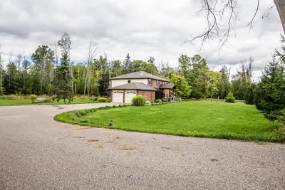 9438 Wellington Rd 42 Road, Erin, On N0b 1h0