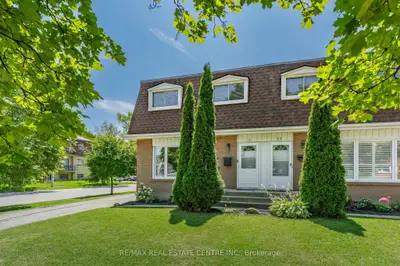 Semi-Detached in Brantford
