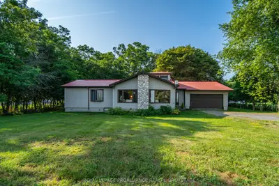 1039 Highway 96, Frontenac Islands, On K0h 2y0