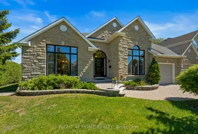 Detached in Stittsville - Munster - Richmond