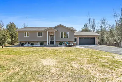 Detached in Kawartha Lakes