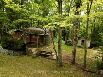 Detached in South Bruce Peninsula