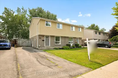 89 Maple Avenue, Stratford, On N5a 7g8