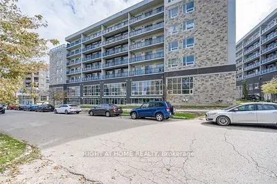 Condo Apartment in Waterloo