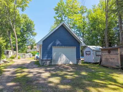 554 Lakeshore Drive, North Bay, On P1a 2e6