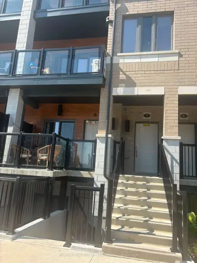 Condo Townhouse in Cambridge