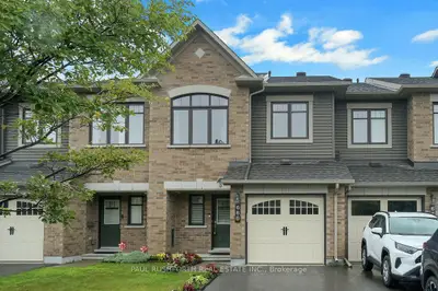 Att/Row/Townhouse in Orleans - Cumberland and Area