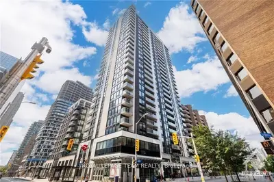 Condo Apartment in Ottawa Centre