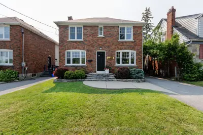 Detached in Kingston
