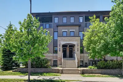 701 B Sue Holloway Drive 33, Barrhaven, On K2j 5r6
