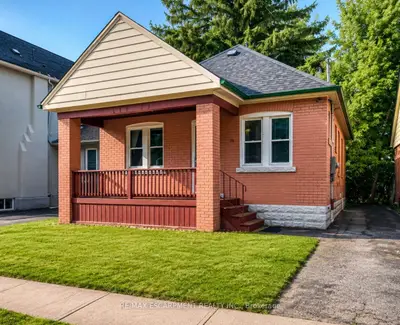 74 Royal Avenue, Hamilton, On L8s 2c5