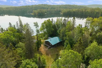 1953 Little Papineau Lake Road, Hastings Highlands, On K0l 2r0