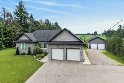 1874 Windham Road 7, Norfolk, On N0e 1v0