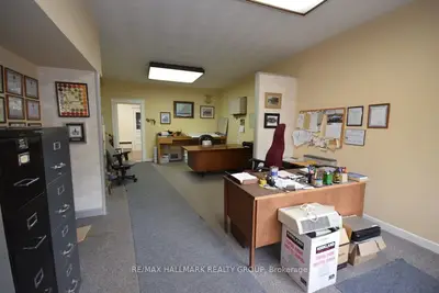 567 Gladstone Avenue, Ottawa Centre, On K1r 5p2