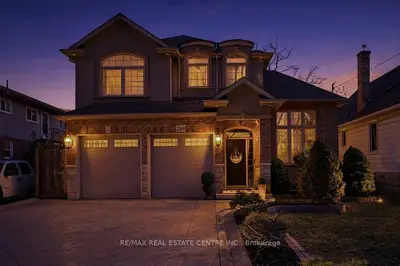 284 Normanhurst Avenue, Hamilton, On L8h 5n4