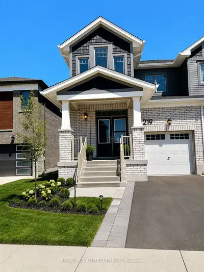 219 Histand Trail, Kitchener, On N2r 0s3