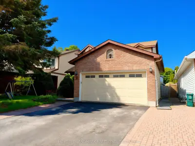Detached in Barrhaven