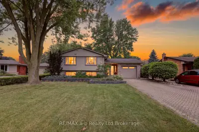11 Princess Park Road, Ingersoll, On N5c 1x7