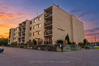 31 Victoria Street S 102, Strathroy-caradoc, On N7g 3y4