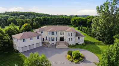 1607 Landel Drive, Kanata, On K2w 1c2