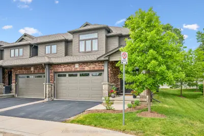 254 Gosling Gardens 12, Guelph, On N1l 0m4