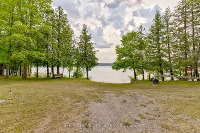 27a Maple Grove Lane, North Algona Wilberforce, On K0j 1t0
