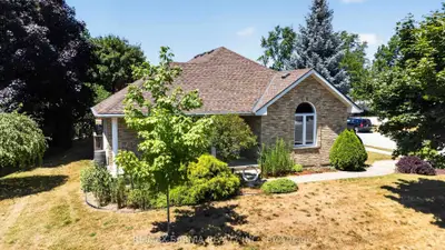22 Main Street S, Lambton Shores, On N0n 1j0