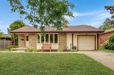 Detached in London South
