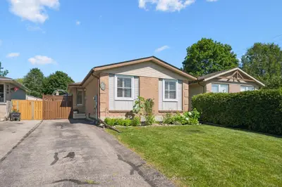 395 Strathallan Street, Centre Wellington, On N1m 3l3