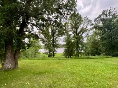 986 Hwy 11, Dawson, On P0w 1k0
