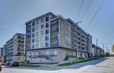 275 Larch Street 209f, Waterloo, On N2l 3r2