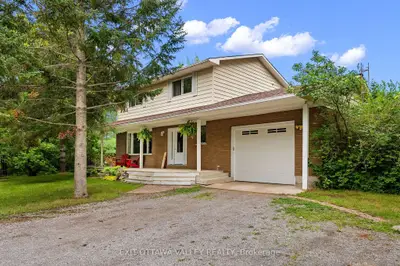 Detached in North Algona Wilberforce