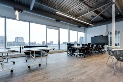141 Laurier West Avenue 1100, Ottawa Centre, On K1p 5j3