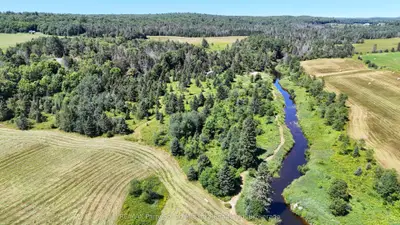 31 Miller Road, Magnetawan, On P0a 1z0