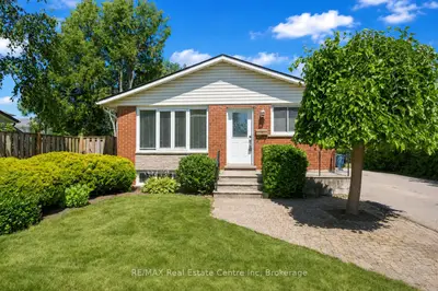 Detached in Guelph