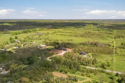 2621 Victoria Road, Prince Edward County, On K0k 2l0