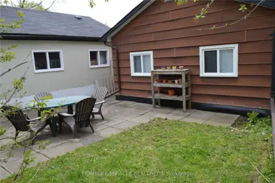 632 Union Street, Peterborough, On K9h 3v5