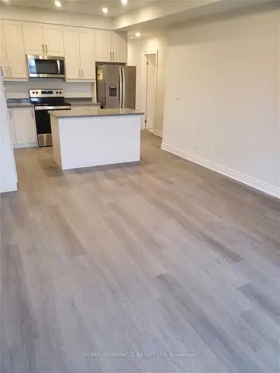 721 Franklin Boulevard 103, Cambridge, On N1r 0e4