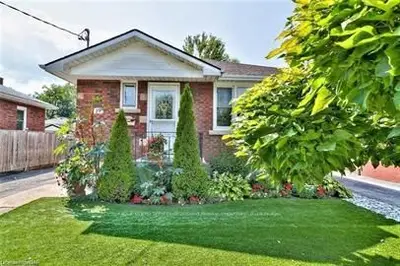 Detached in St. Catharines