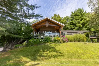 Detached in Bracebridge