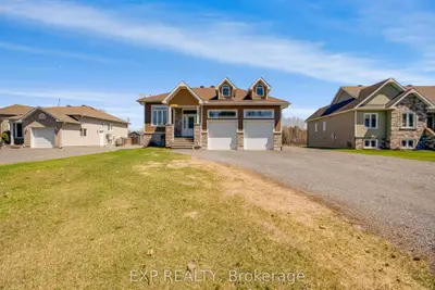 47 Beaver Lane, The Nation, On K0a 2m0