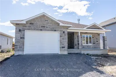 17 Glenco Road, South Stormont, On K0c 2a0