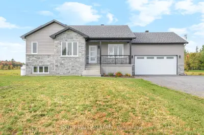 25 Glenco Road, South Stormont, On K0c 2a0