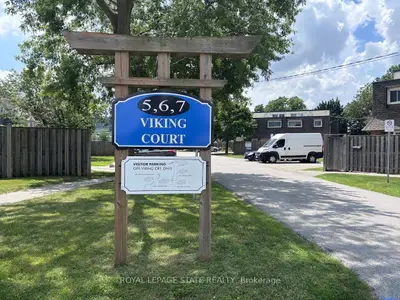 5 Viking Court 304, Grimsby, On L3m 3t8