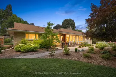 Detached in Cambridge